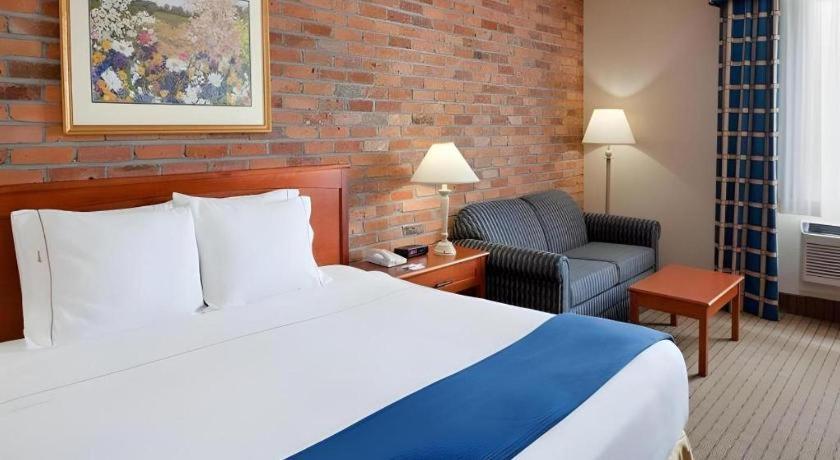 Holiday Inn Express Toronto East - Scarborough By Ihg Buitenkant foto